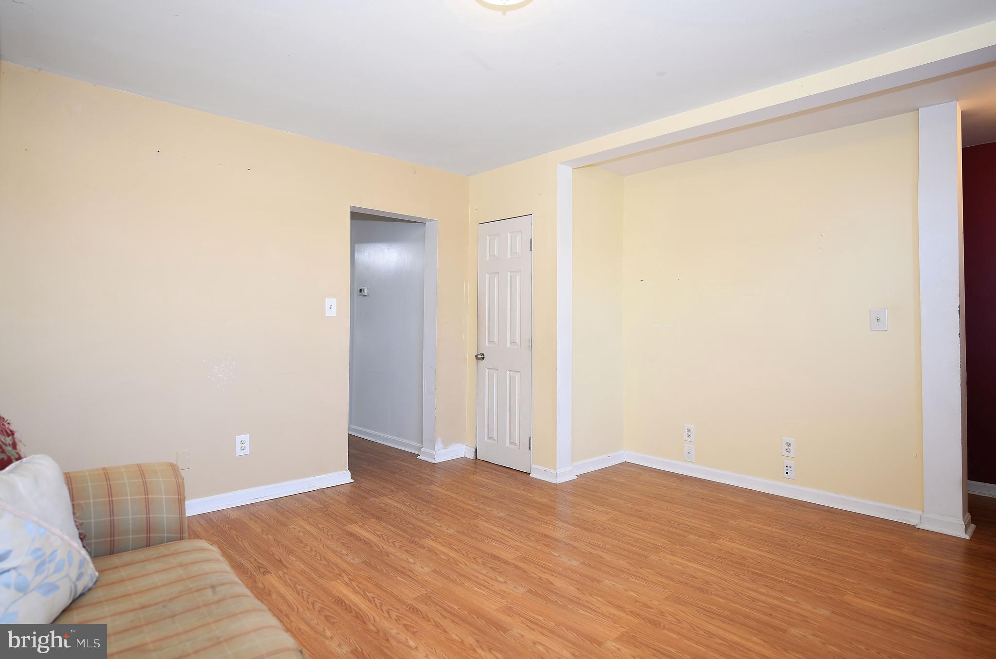 2978 Sollers Point Road Baltimore, MD 21222 - Photo 3 of 26