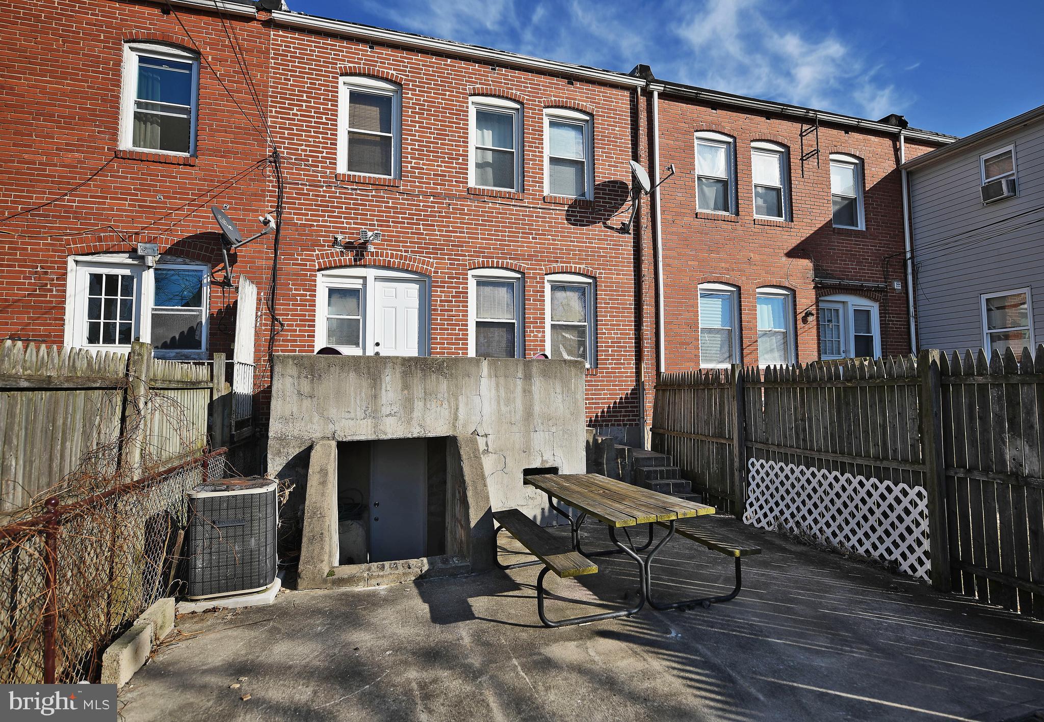 2978 Sollers Point Road Baltimore, MD 21222 - Photo 21 of 26