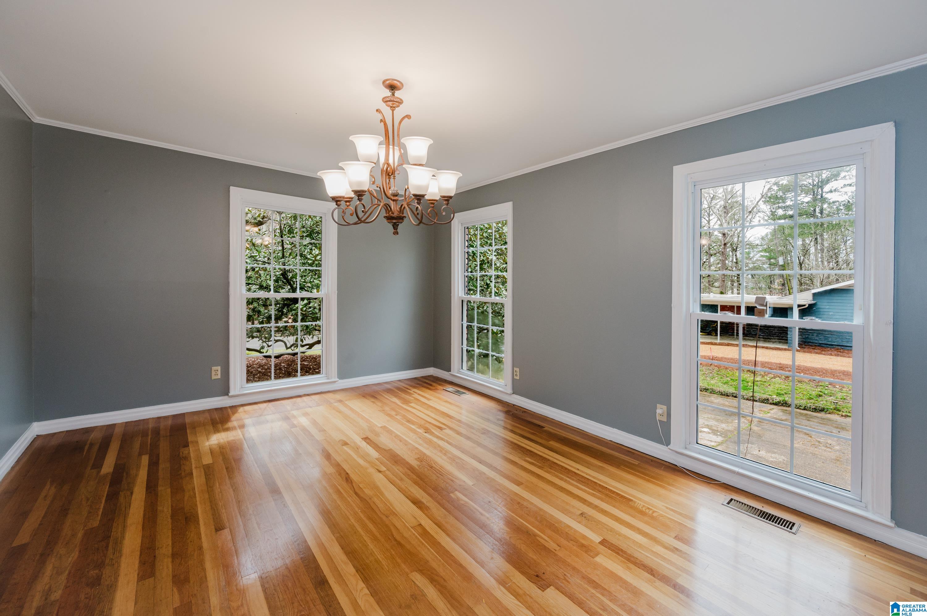1406 Valley Road Jasper, AL 35501 - Photo 9 of 44