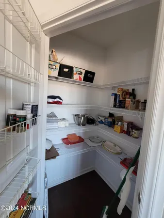 $2,300 | 108 Turtle Cay Drive, Unit 8, Wilmington, NC 28412