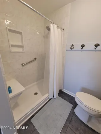 $2,300 | 108 Turtle Cay Drive, Unit 8, Wilmington, NC 28412