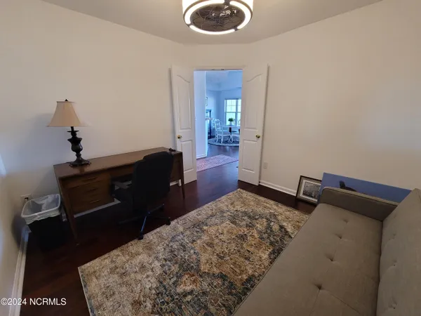 $2,300 | 108 Turtle Cay Drive, Unit 8, Wilmington, NC 28412