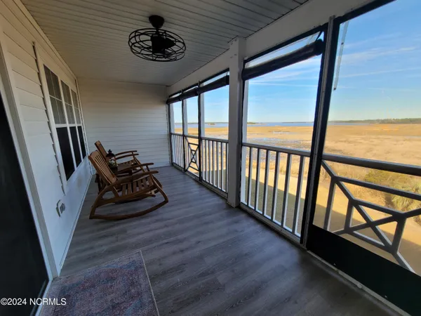 $2,300 | 108 Turtle Cay Drive, Unit 8, Wilmington, NC 28412