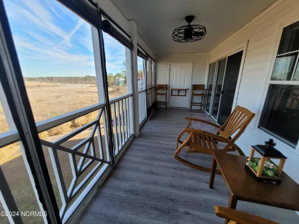 $2,300 | 108 Turtle Cay Drive, Unit 8, Wilmington, NC 28412