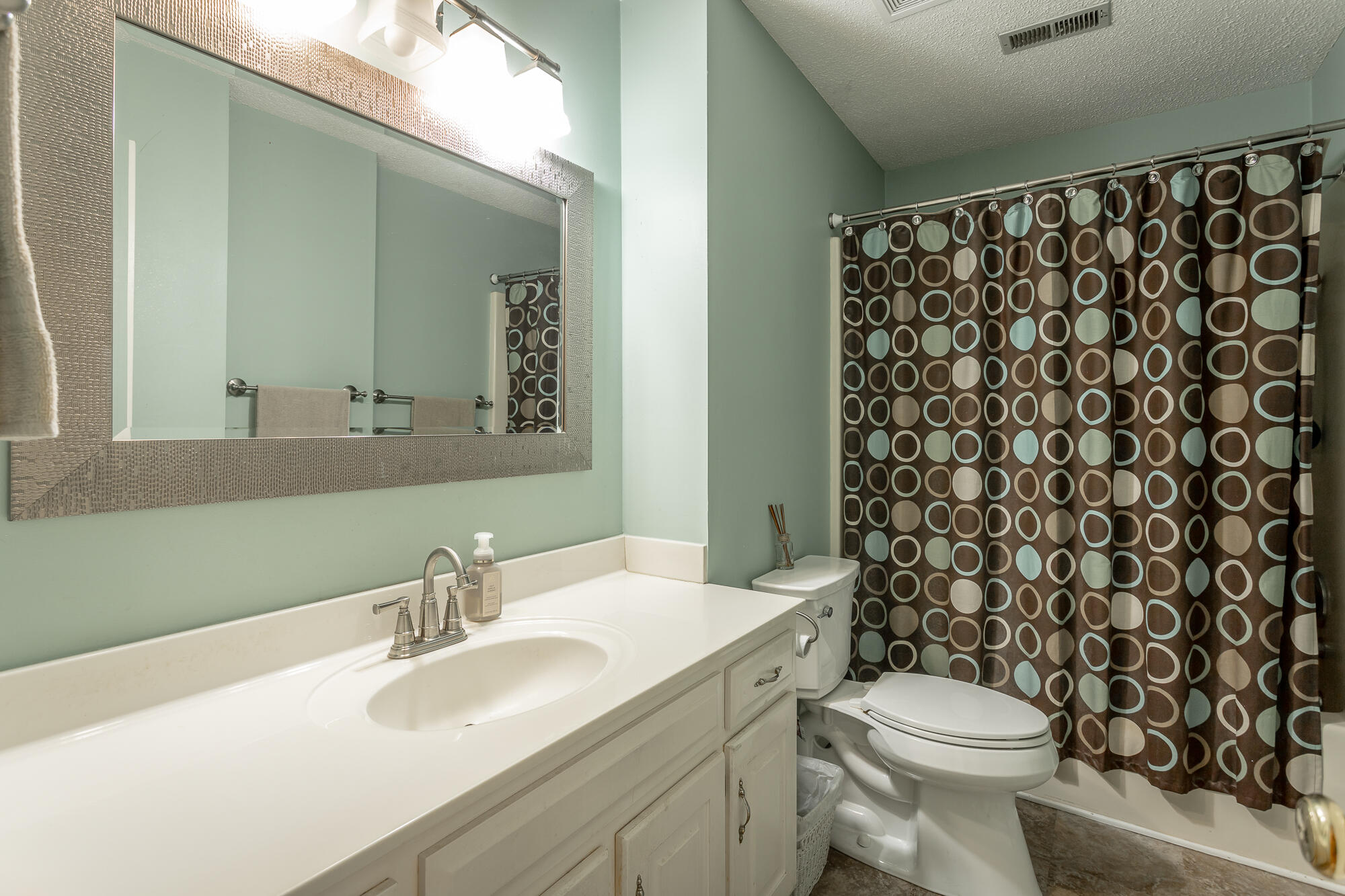 647 Westview Road Chattanooga, TN 37415 - Photo 40 of 46 647 W View Road HD-16