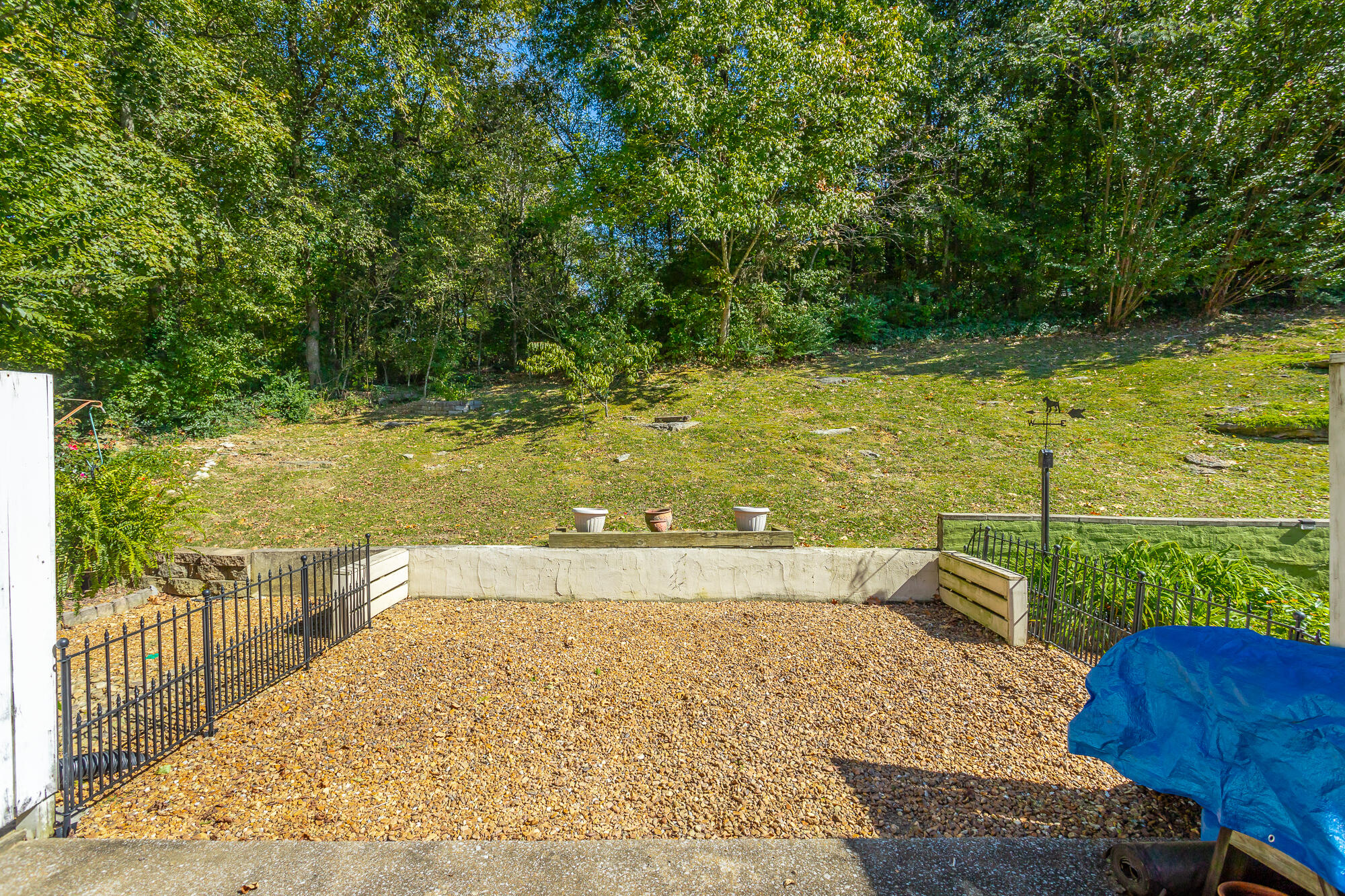 647 Westview Road Chattanooga, TN 37415 - Photo 7 of 46 647 W View Road HD-63