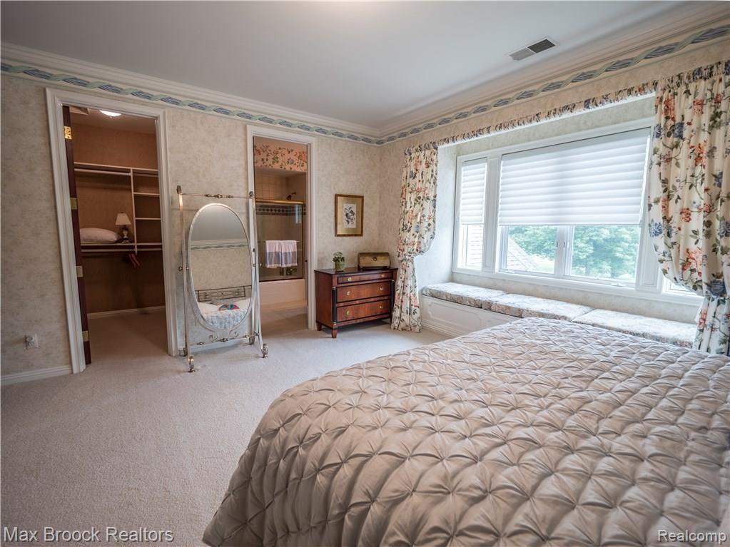 5203 Barrington Drive Rochester, MI 48306 - Photo 26 of 54 Gallery Image 26