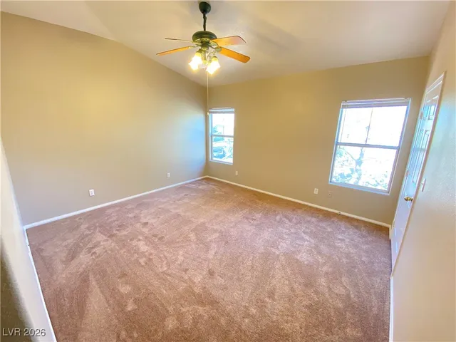 $1,275 | 384 Sunward Drive, Henderson, NV 89014