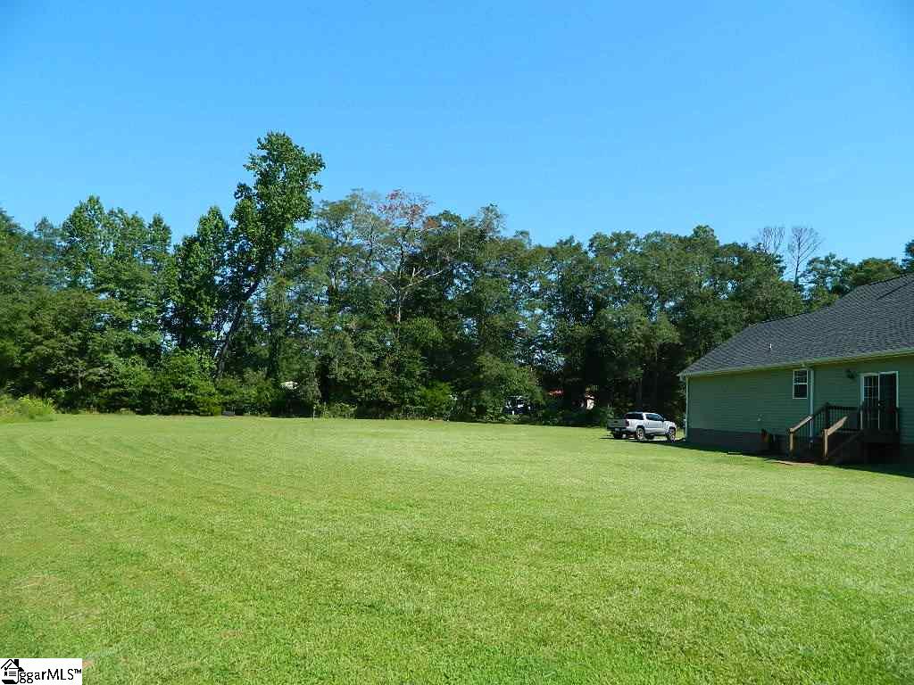 1017 Trotter Road Anderson, SC 29626 - Photo 8 of 35