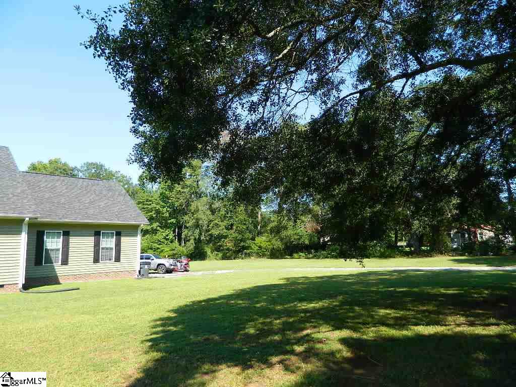 1017 Trotter Road Anderson, SC 29626 - Photo 9 of 35