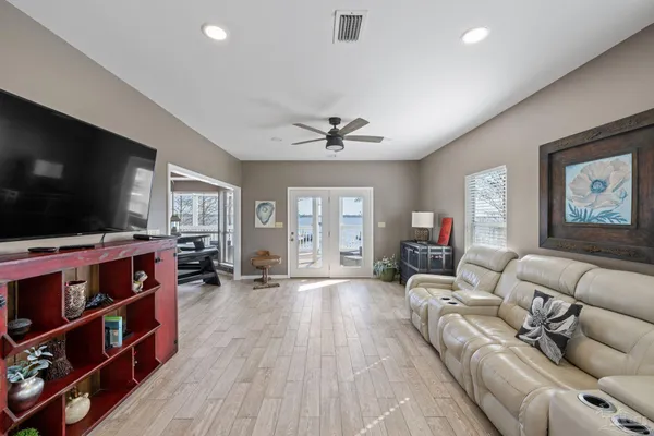 $1,225,000 | 35868 Boykin Boulevard, Lillian, AL 36549