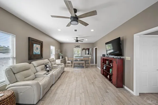 $1,225,000 | 35868 Boykin Boulevard, Lillian, AL 36549