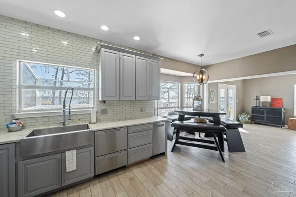 $1,225,000 | 35868 Boykin Boulevard, Lillian, AL 36549