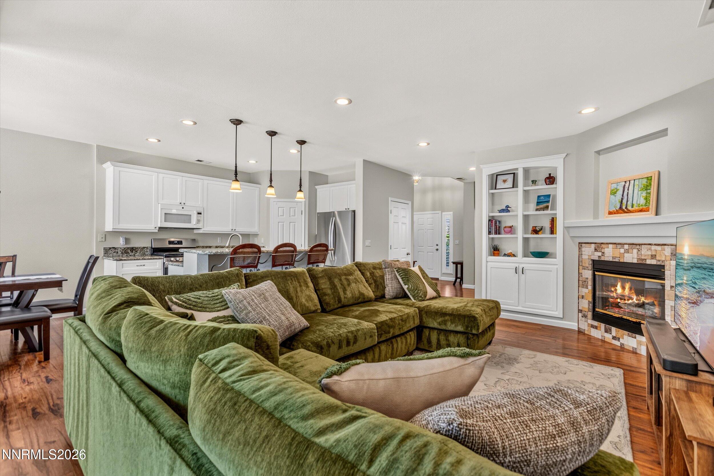 1600 Quail Bar Court Reno, NV 89521 - Photo 8 of 50 08-Great Room