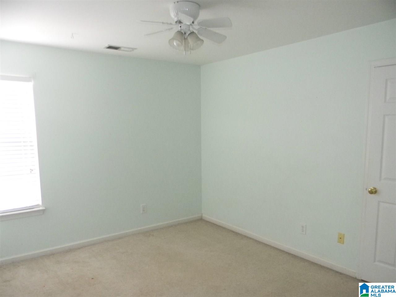 61 Winterhaven Drive Alabaster, AL 35007 - Photo 14 of 17