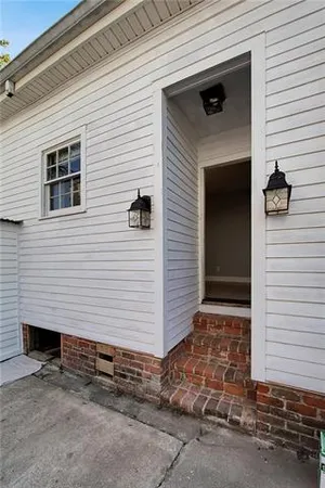$1,750 | 715 Webster Street, Unit 2, New Orleans, LA 70118