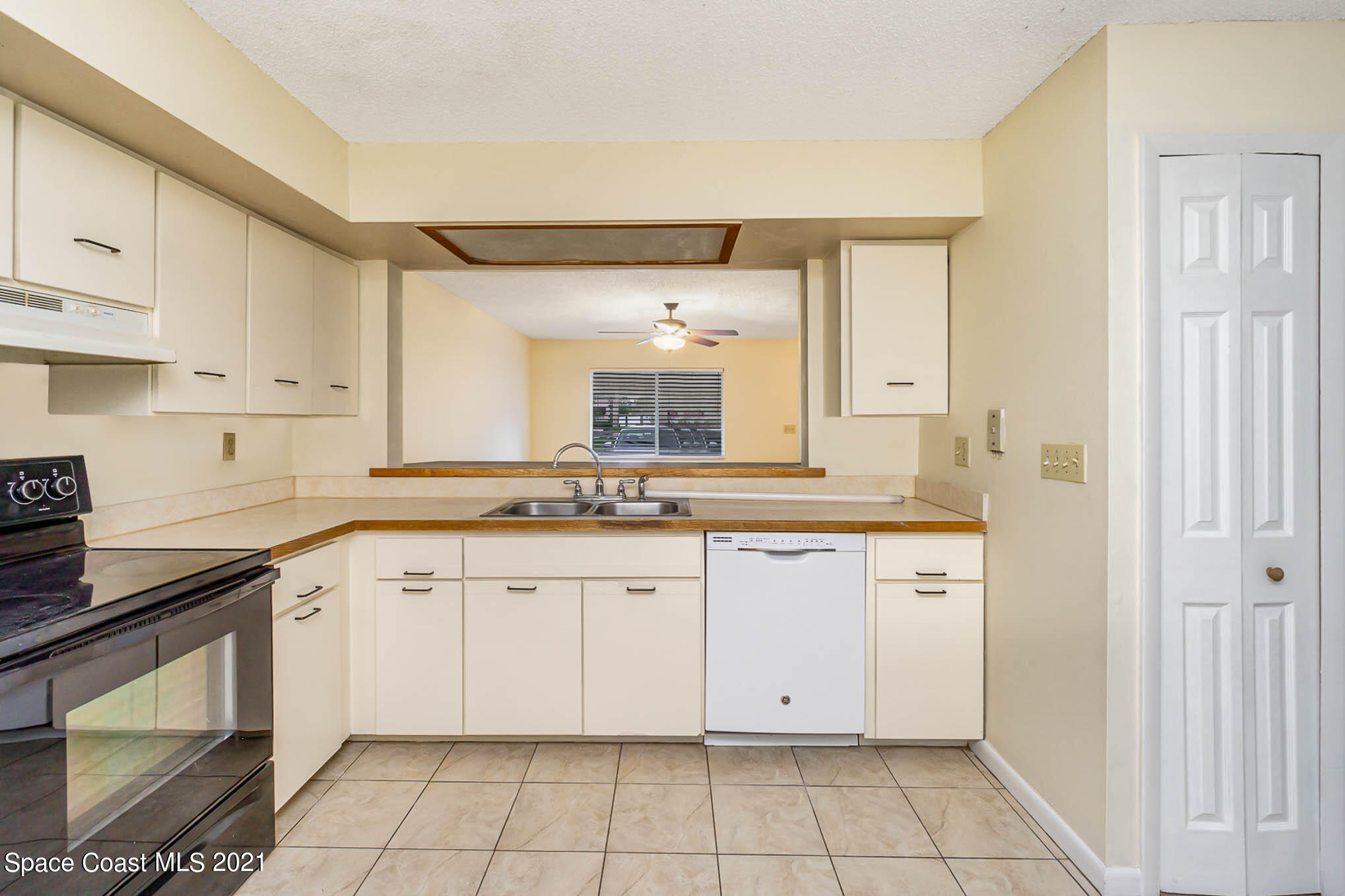 1880 Murrell Road, Unit 27 Rockledge, FL 32955 - Photo 16 of 21 8C4EA07D-B773-437F-B333-BF8B6984B562