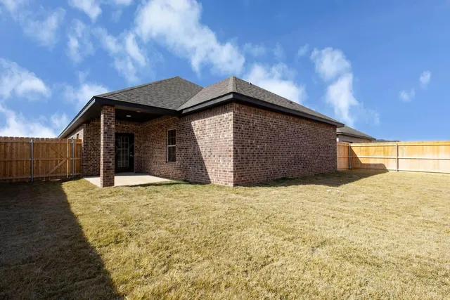 $308,500 | 7605 Wellington Court, Amarillo, TX 79119
