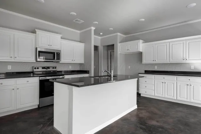 $308,500 | 7605 Wellington Court, Amarillo, TX 79119