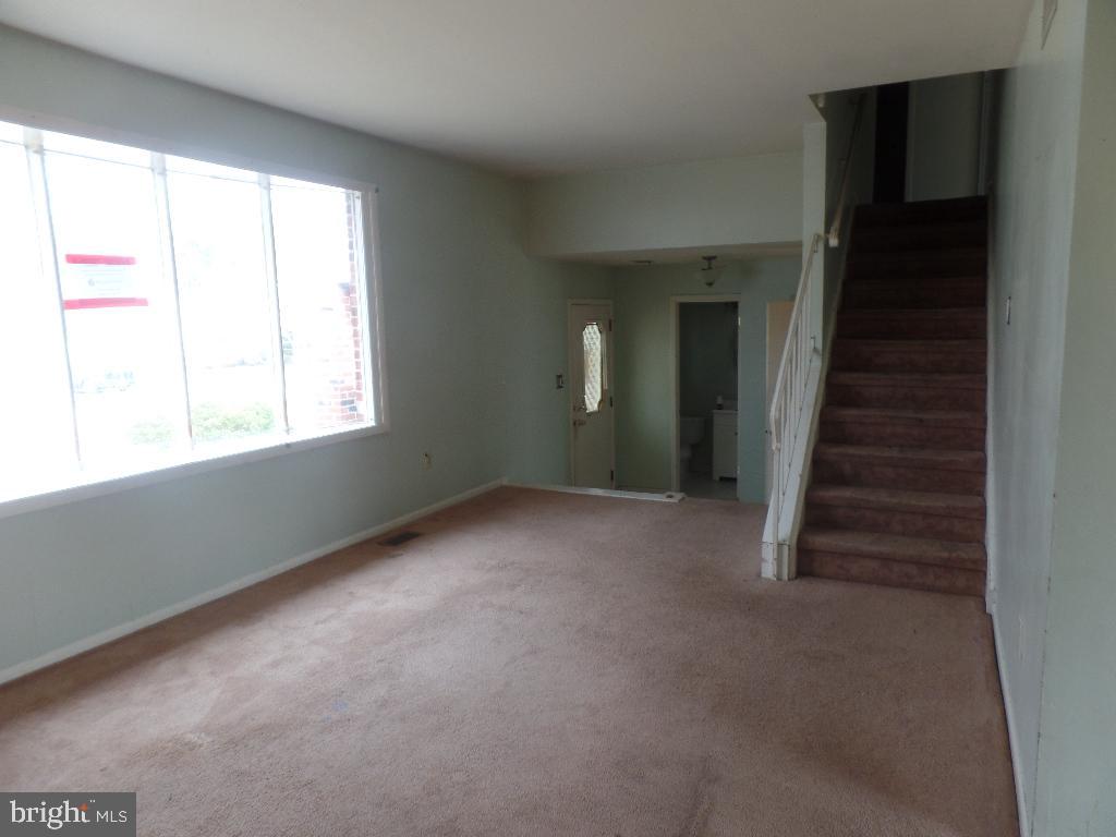 1285 Boyd Road Warminster, PA 18974 - Photo 15 of 27 Gallery Image 15