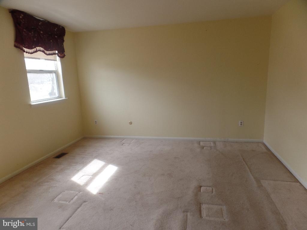 1285 Boyd Road Warminster, PA 18974 - Photo 24 of 27 Gallery Image 24