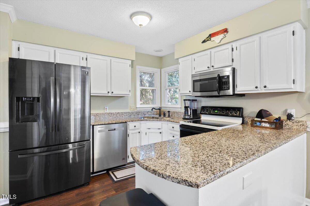 4520 Aviemore Crescent Raleigh, NC 27604 - Photo 11 of 33 15-4520 Aviemore Crescent-15