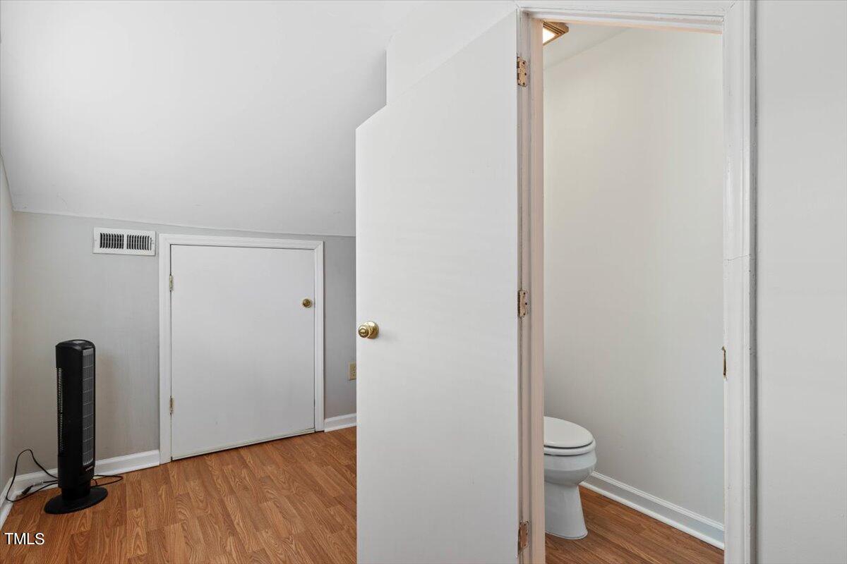 4520 Aviemore Crescent Raleigh, NC 27604 - Photo 25 of 33 35-4520 Aviemore Crescent-35