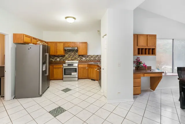 $3,000 | 2670 Pecos Circle, Montgomery, IL 60538