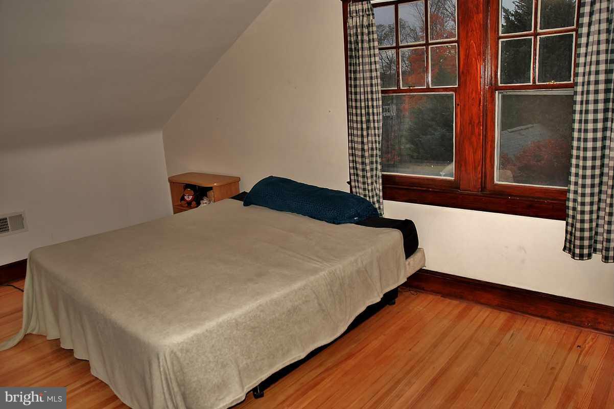 601 Winhall Way Silver Spring, MD 20904 - Photo 14 of 27 Bedroom