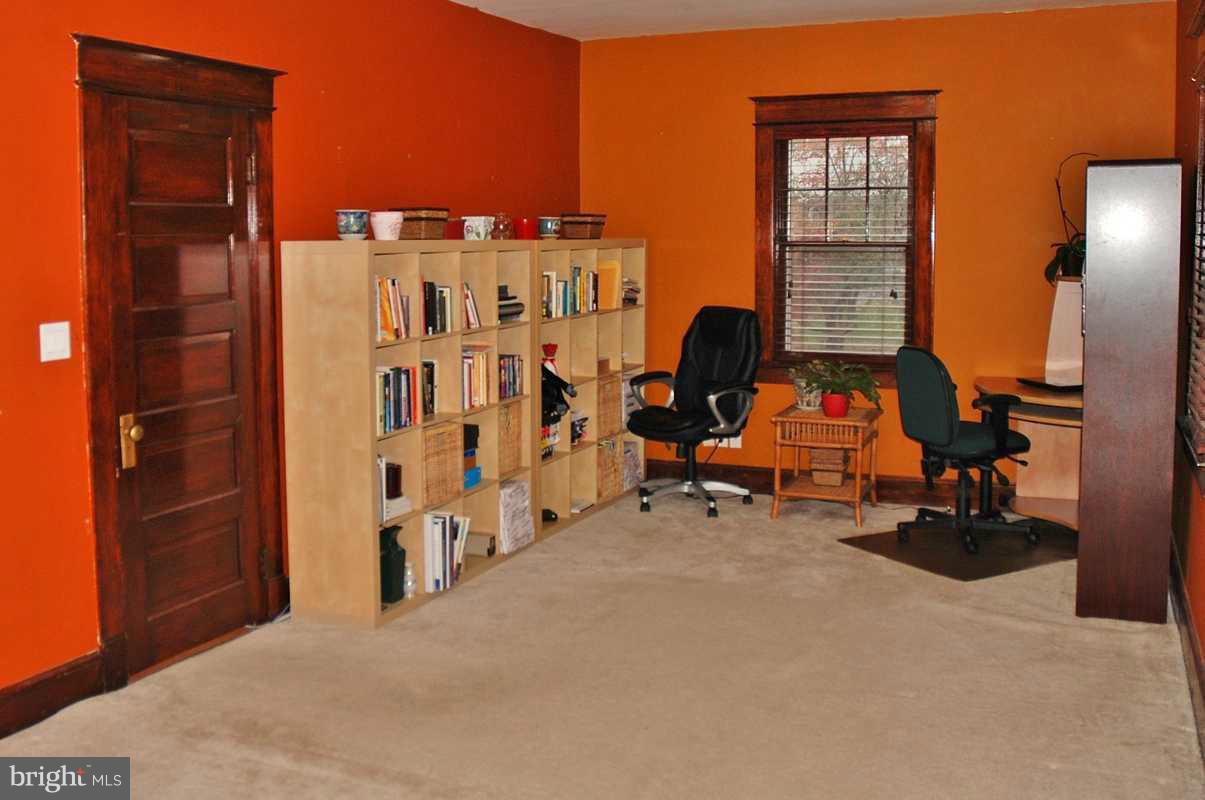 601 Winhall Way Silver Spring, MD 20904 - Photo 5 of 27 Interior (General)