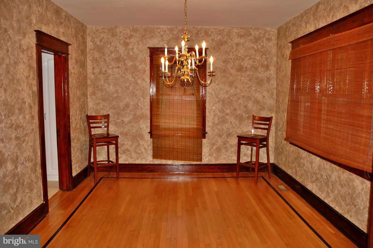 601 Winhall Way Silver Spring, MD 20904 - Photo 6 of 27 Interior (General)