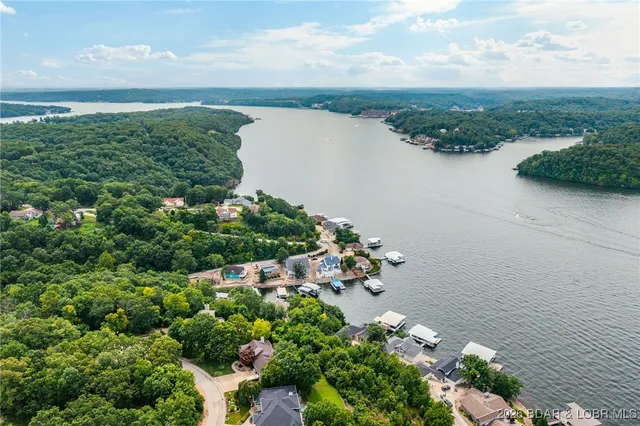 $199,500 | Lot 11 Spyglass Circle, Camdenton, MO 65020