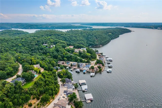 $199,500 | Lot 11 Spyglass Circle, Camdenton, MO 65020