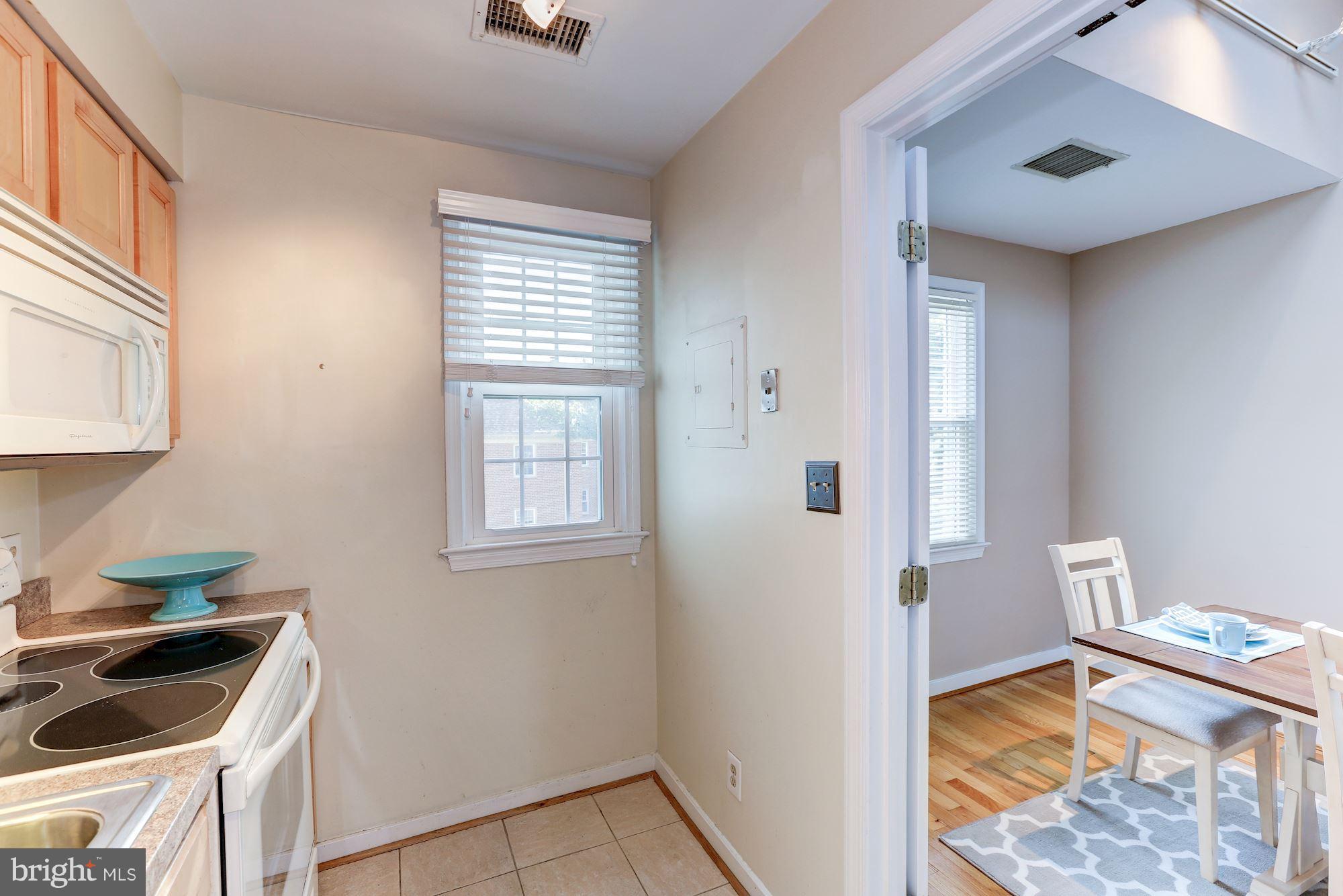 2248 Washington Avenue, Unit 203 Silver Spring, MD 20910 - Photo 13 of 29
