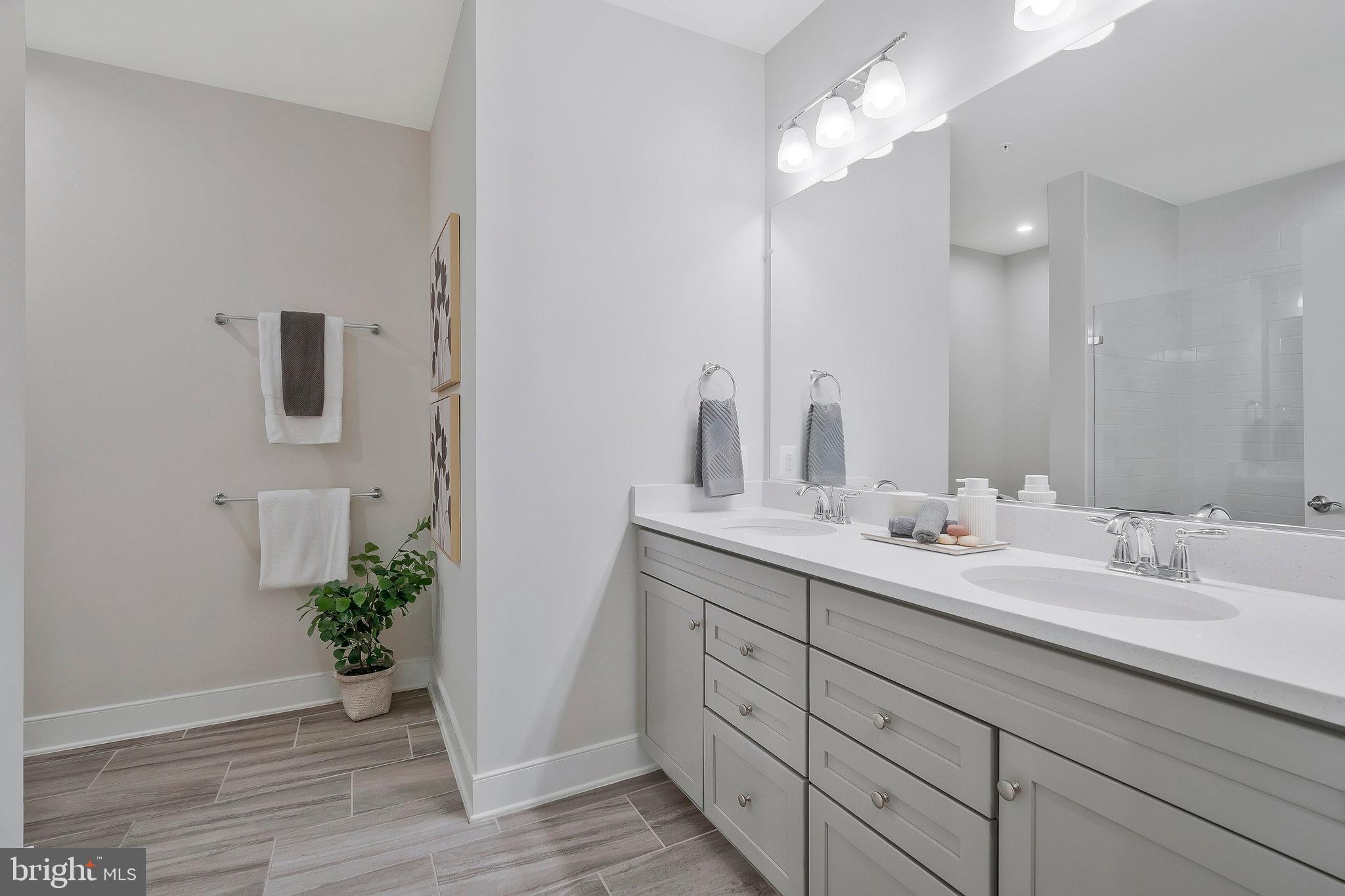 2319 Field Point Road, Unit 104 Herndon, VA 20171 - Photo 17 of 33 Gallery Image 17