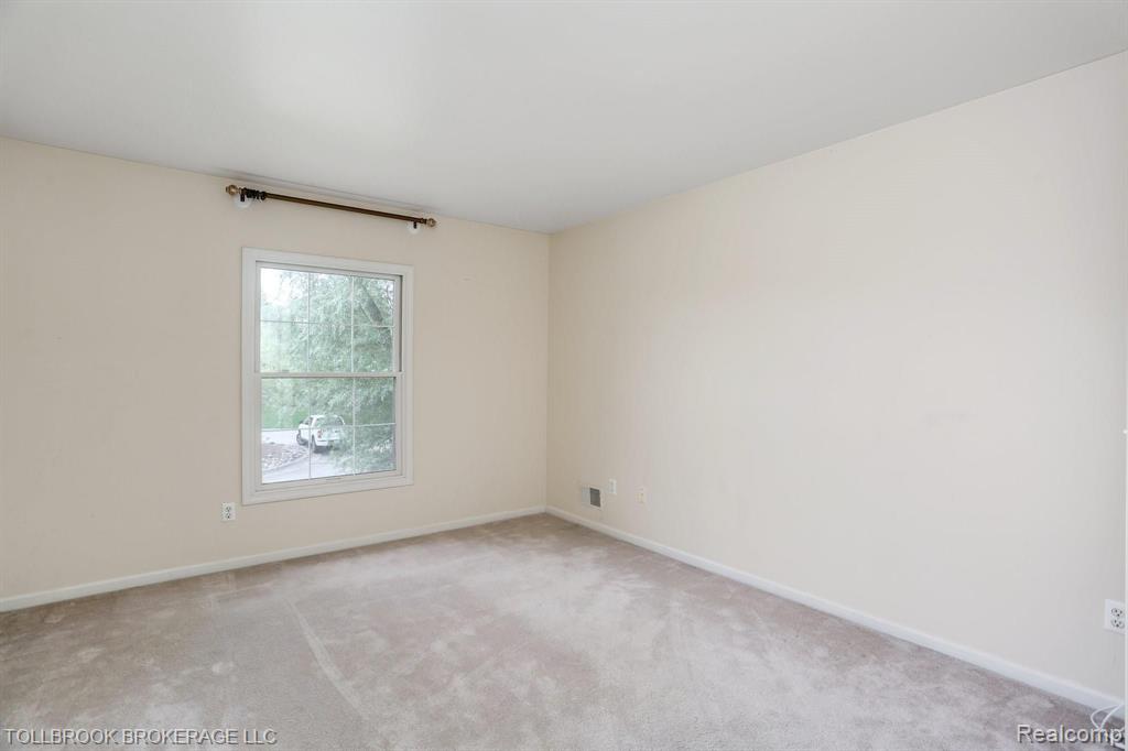 1690 Wethersfield Court Rochester, MI 48309 - Photo 24 of 30