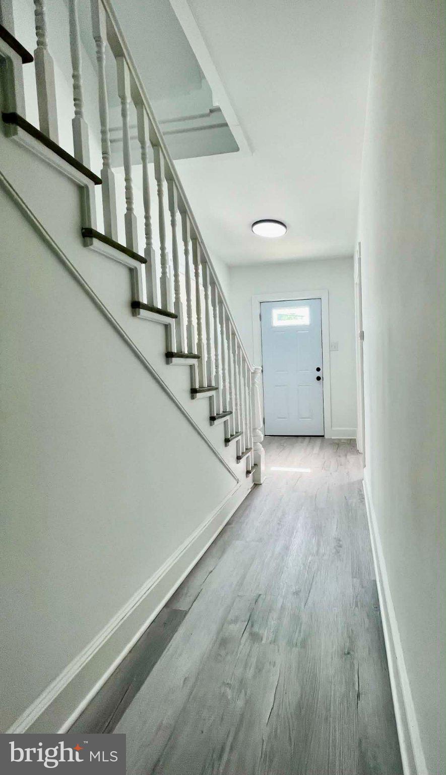 471 North Elmwood Road Marlton, NJ 08053 - Photo 11 of 26 Bright and inviting entryway.