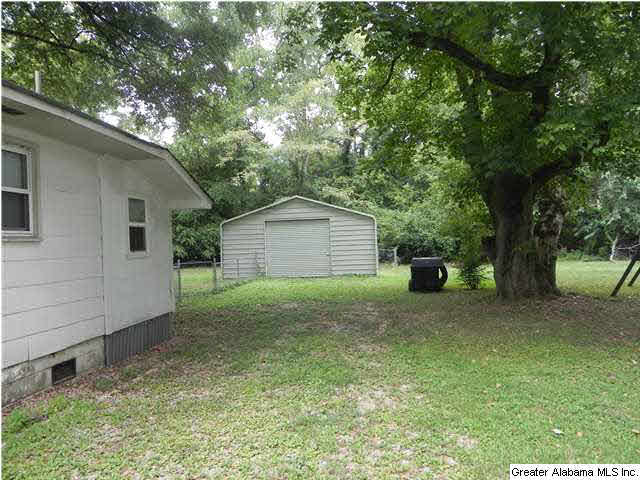 2004 25th Avenue Bessemer, AL 35023 - Photo 2 of 16