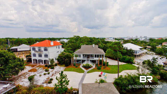 32170 Sandpiper Drive Orange Beach, AL 36561 - Photo 3 of 20