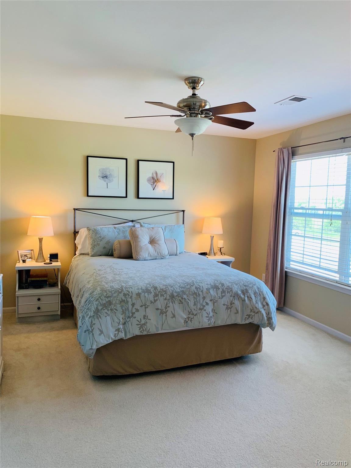 4204 Hampton Ridge Boulevard Howell, MI 48843 - Photo 15 of 22 Master bedroom