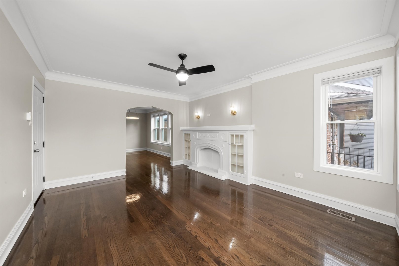 8331 South Morgan Street Chicago, IL 60620 - Photo 18 of 40 a view of livingroom and hardwood floor