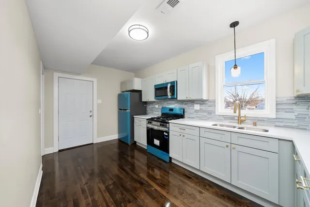 $429,900 | 8331 South Morgan Street, Chicago, IL 60620