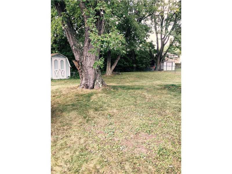 130 Anderson Road North Huntingdon, PA 15642 - Photo 3 of 4 Yard/Garden.
