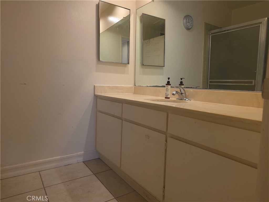 535 West Duarte Road, Unit 5 Arcadia, CA 91007 - Photo 13 of 31 Primary Bath