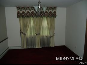 107 Harrogate Road New Hartford, NY 13413 - Photo 2 of 24 Gallery Image 2