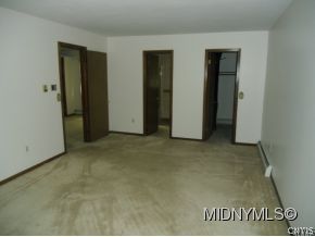107 Harrogate Road New Hartford, NY 13413 - Photo 5 of 24 Gallery Image 5