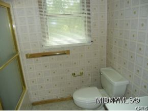 107 Harrogate Road New Hartford, NY 13413 - Photo 7 of 24 Gallery Image 7