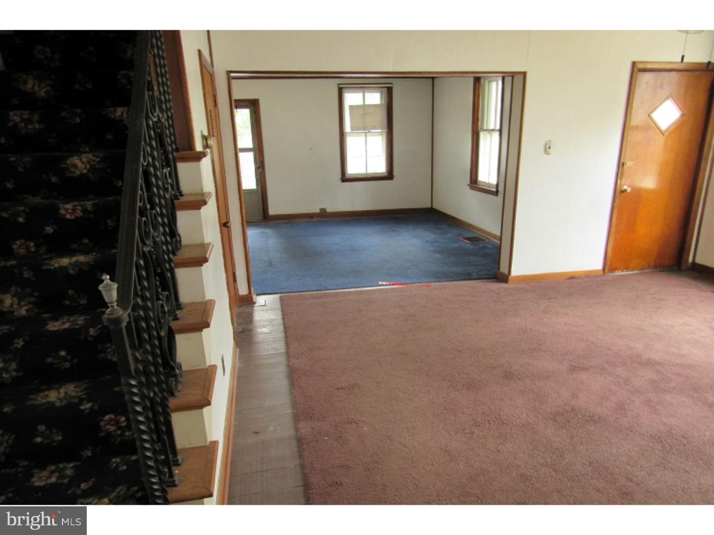 334 Blue Bell Road Williamstown, NJ 08094 - Photo 3 of 18