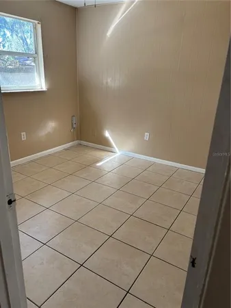a view of a garage