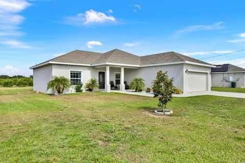 $270,000 | 621 South Palmdale Avenue, Avon Park, FL 33825